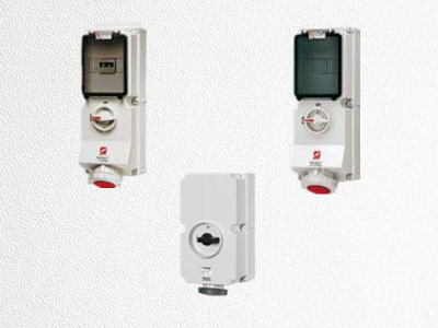 曼奈柯斯 帶開關(guān)、機(jī)械連鎖和熔斷器的明裝插座